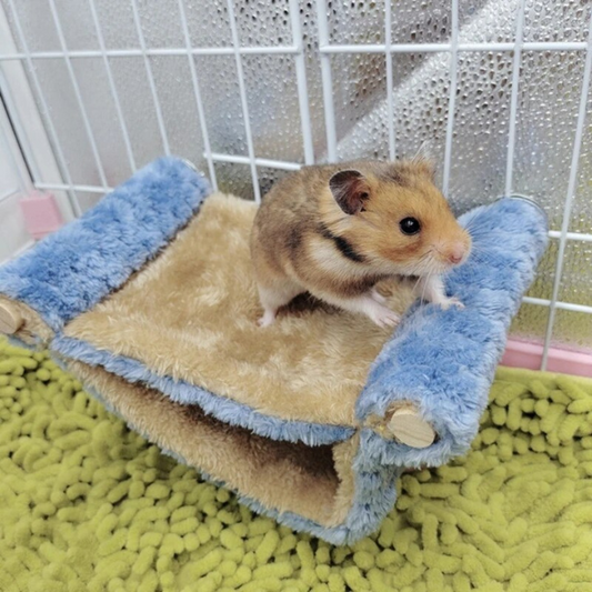 Small bed for hamster